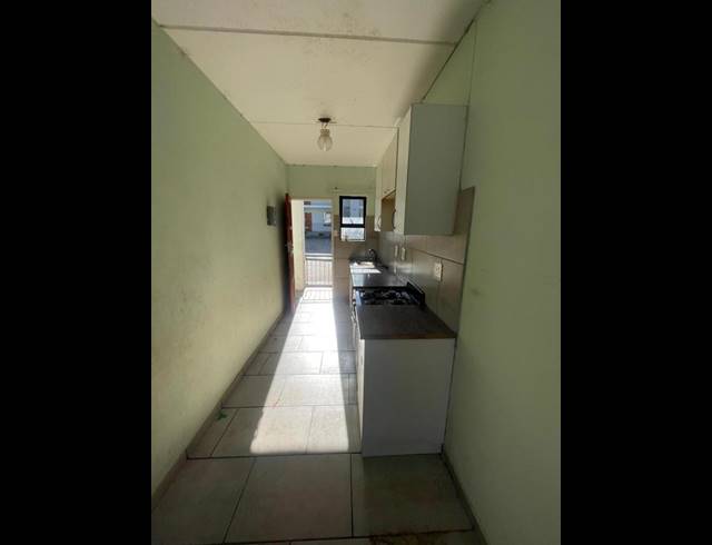 2 BEDROOM PROPERTY TO RENT IN WITPOORTJIE